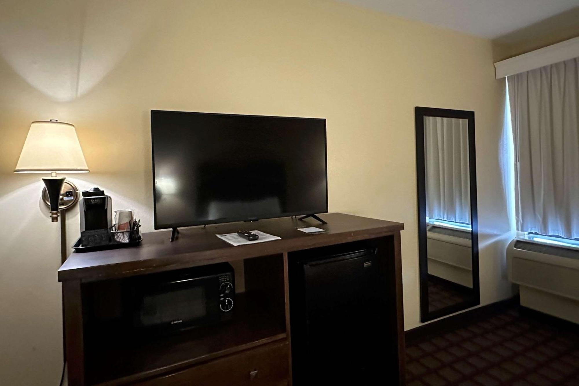Quality Inn Perryville I-55 Exterior photo