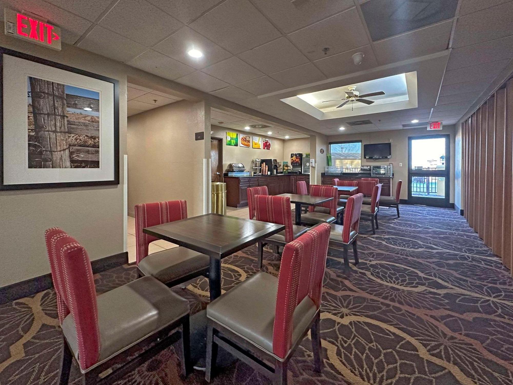 Quality Inn Perryville I-55 Exterior photo